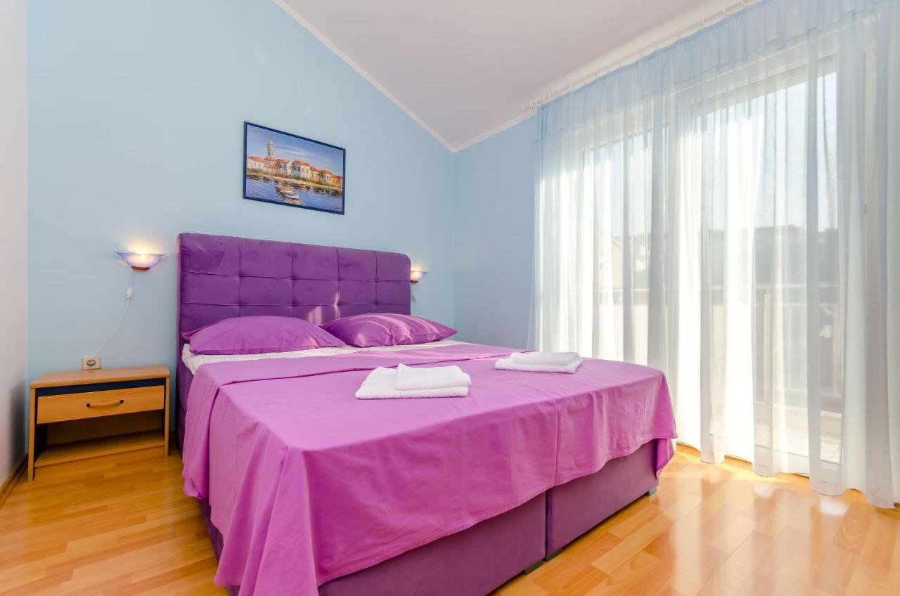 Apartments Maslina Trogir Eksteriør bilde