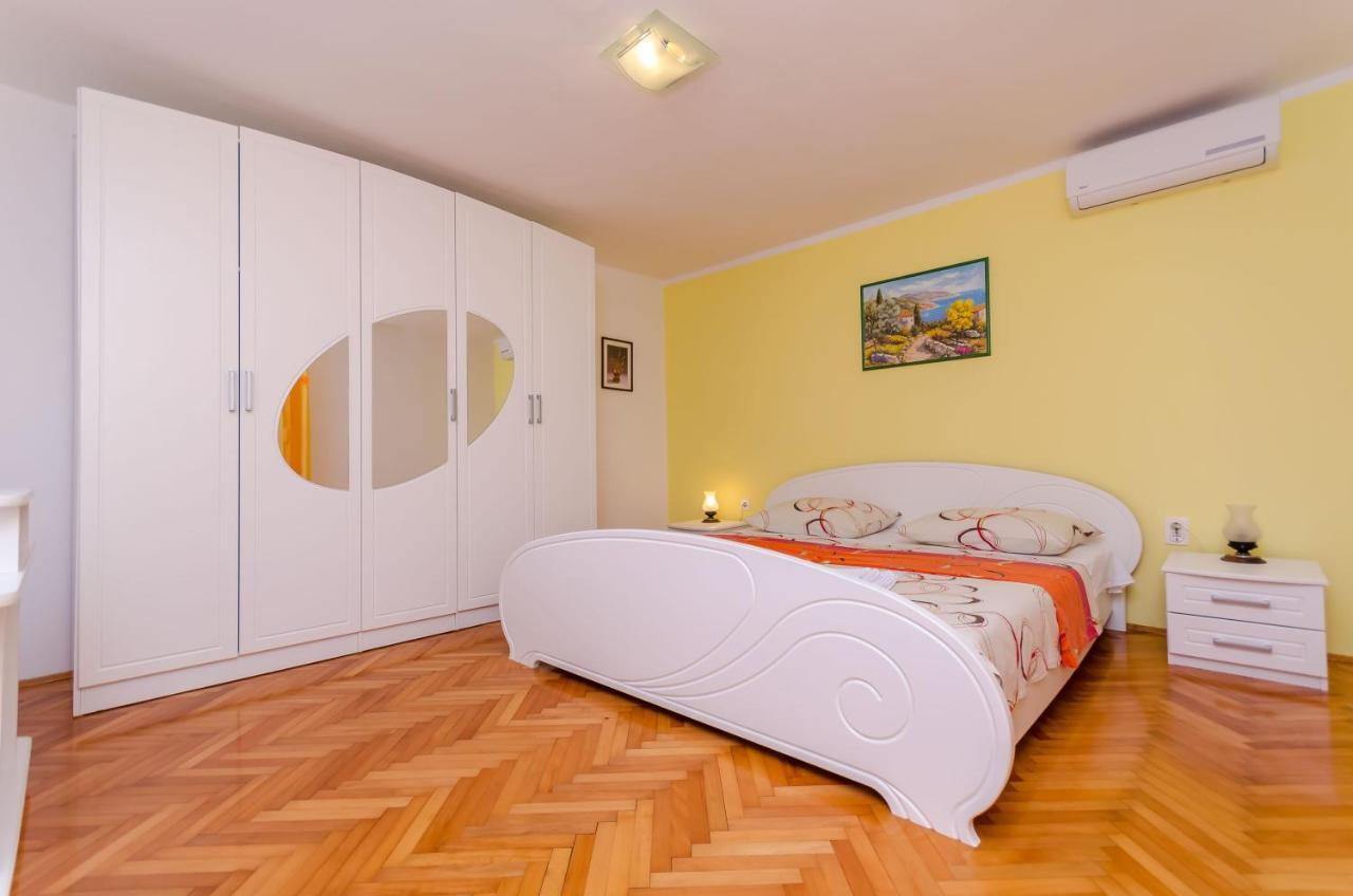 Apartments Maslina Trogir Eksteriør bilde
