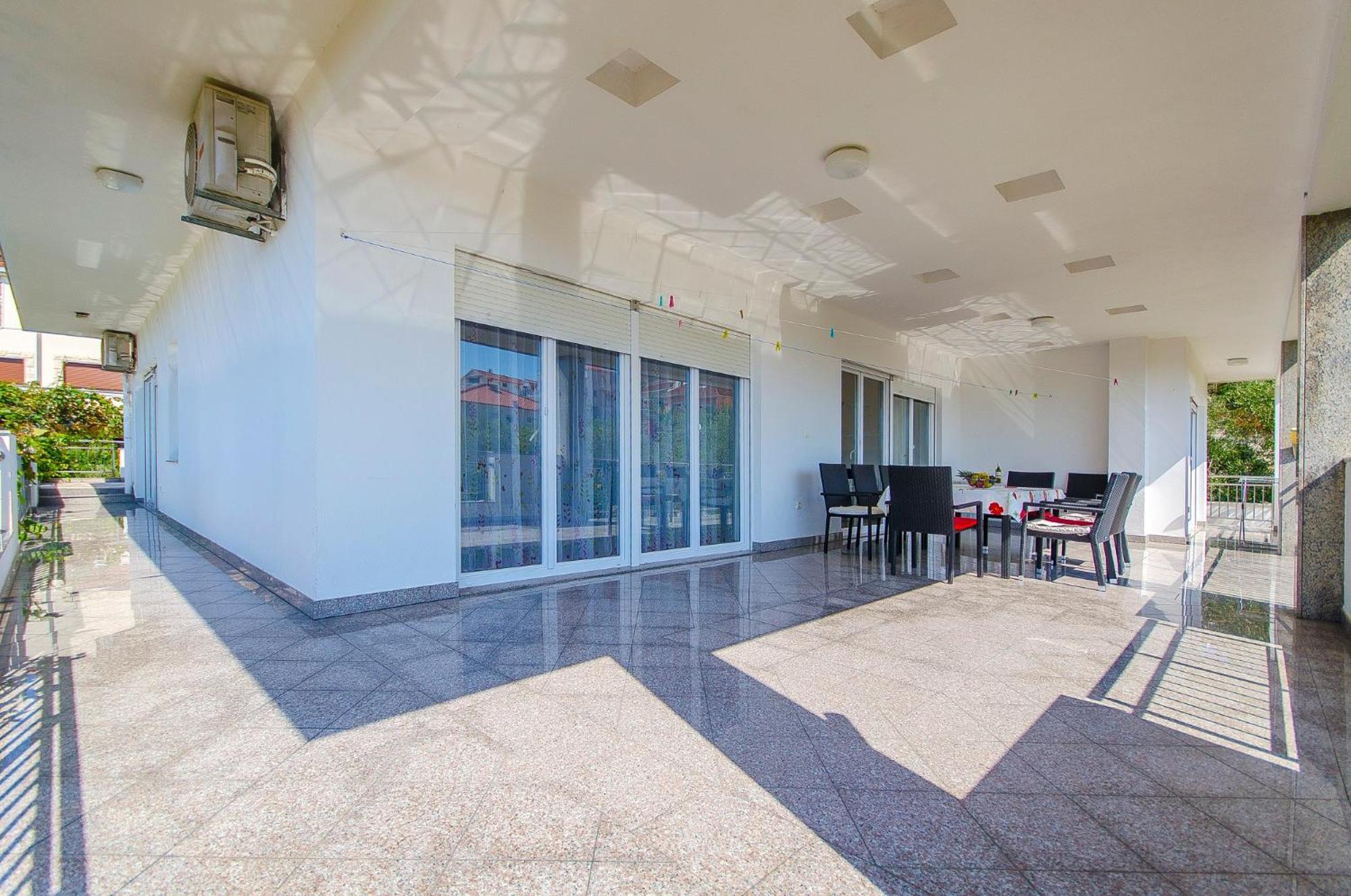 Apartments Maslina Trogir Eksteriør bilde