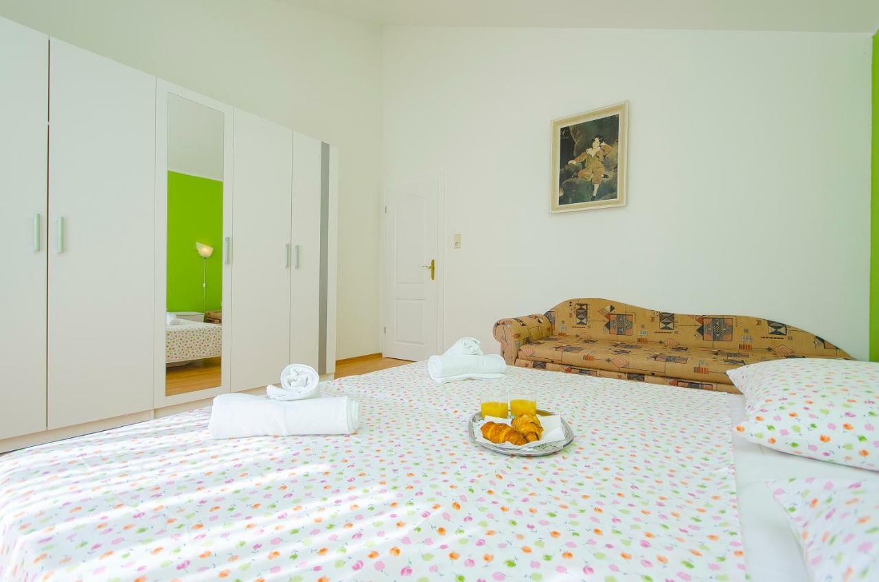Apartments Maslina Trogir Eksteriør bilde